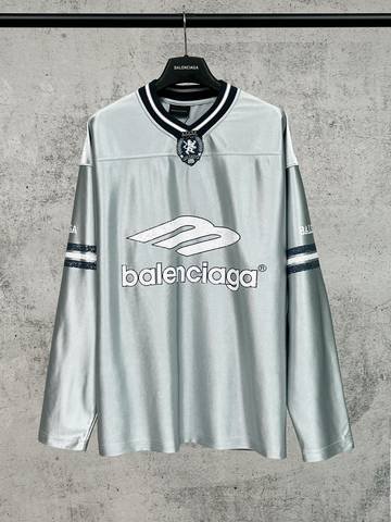 Balenciaga 1