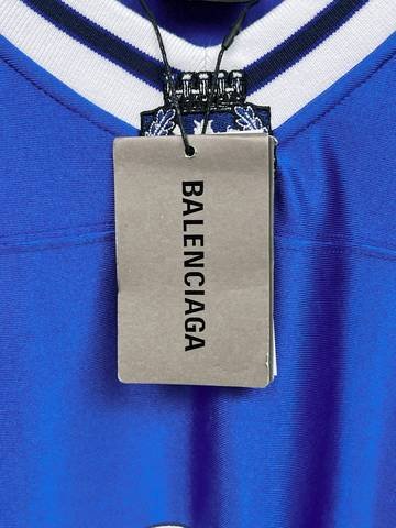 Balenciaga 12