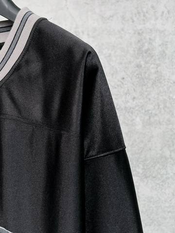 Balenciaga 24