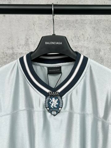 Balenciaga 31