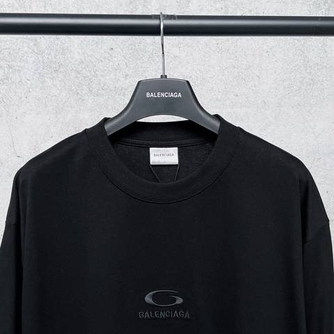 Balenciaga 58