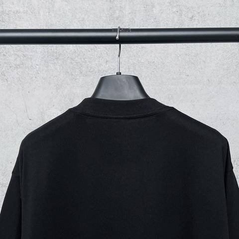 Balenciaga 61