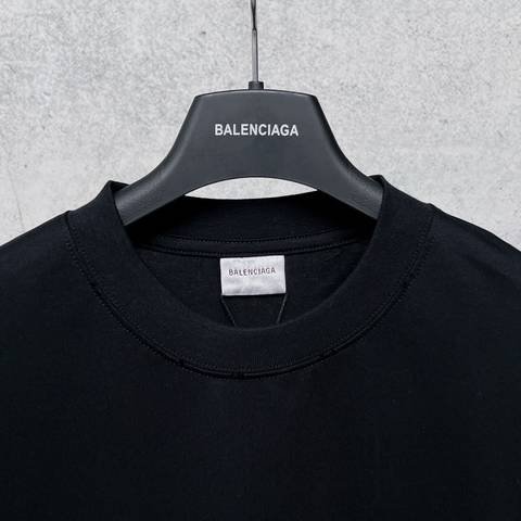 Balenciaga 112