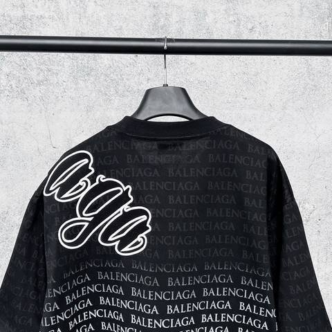 Balenciaga 152