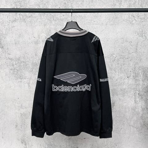 Balenciaga 226