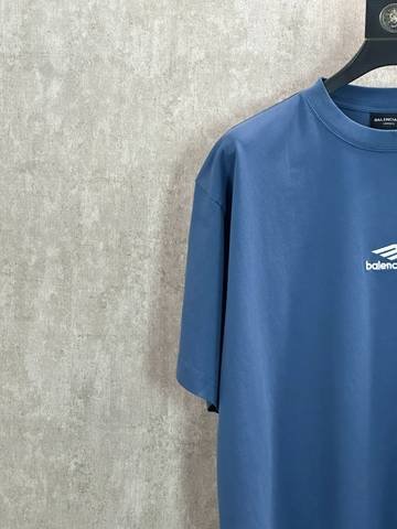 Balenciaga 374