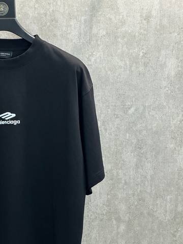 Balenciaga 384