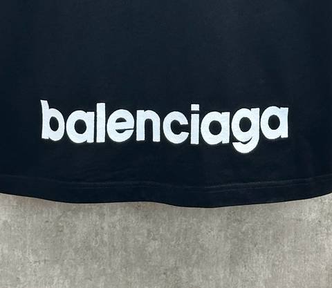 Balenciaga 389