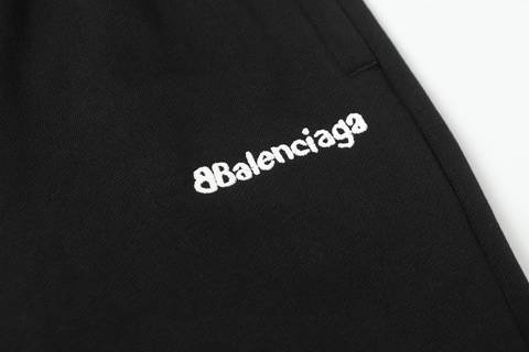 Balenciaga 485