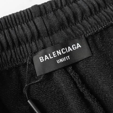Balenciaga 530