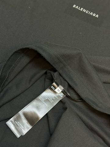 Balenciaga 558