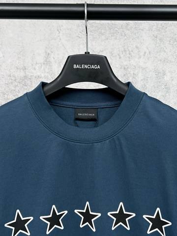 Balenciaga 609