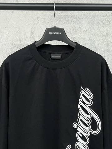 Balenciaga 627
