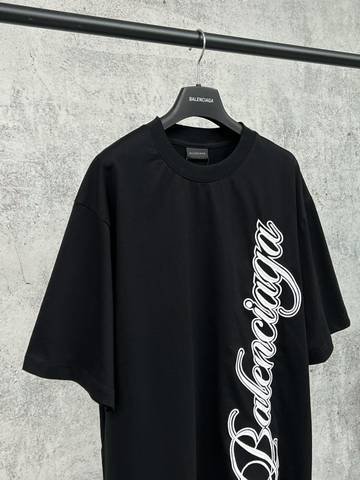 Balenciaga 632