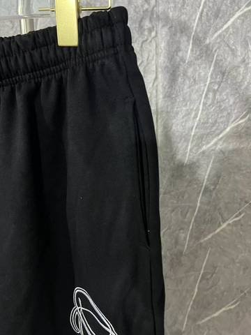 Balenciaga 645