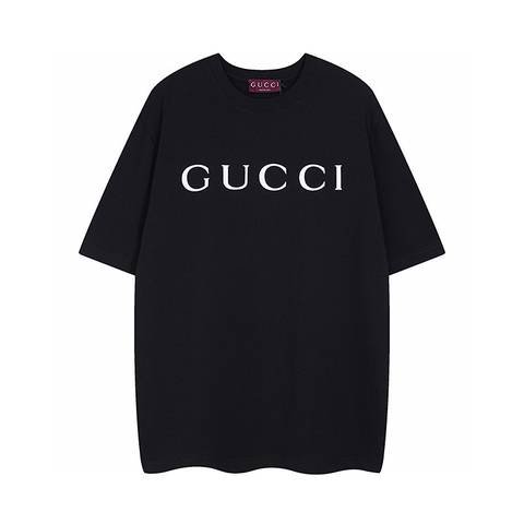 Gucci 372