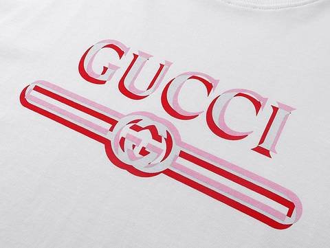Gucci 421