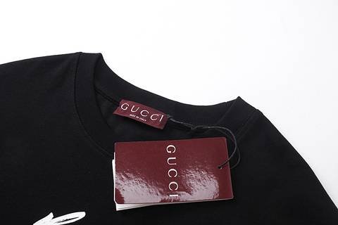 Gucci 437