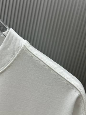 Off-White 45