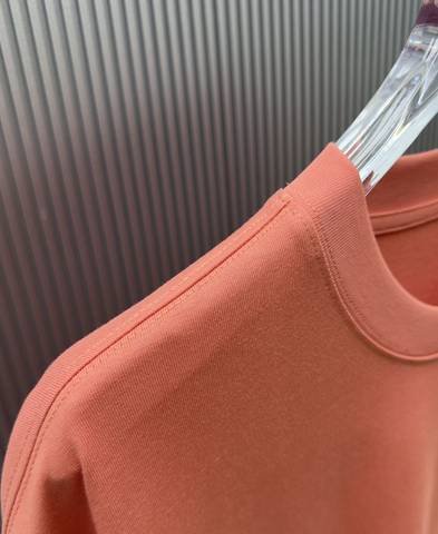 Off-White 187
