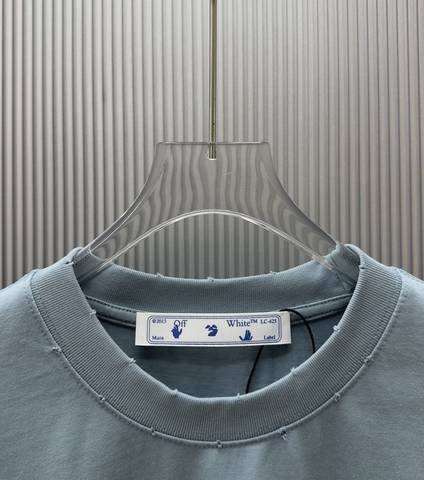 Off-White 324