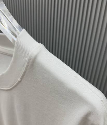 Off-White 334