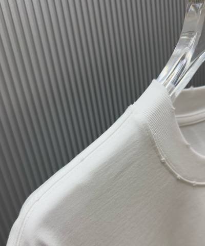 Off-White 465