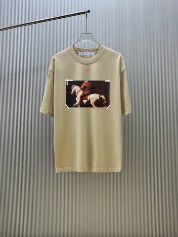 Off-White 469