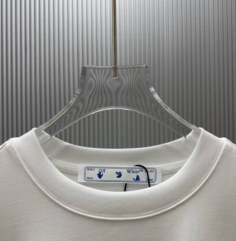 Off-White 490