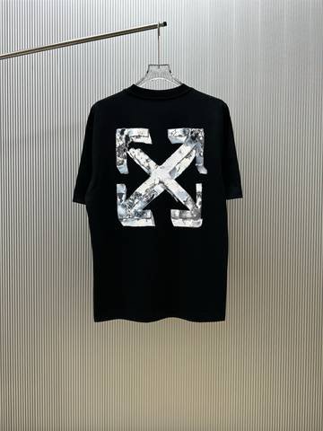 Off-White 738