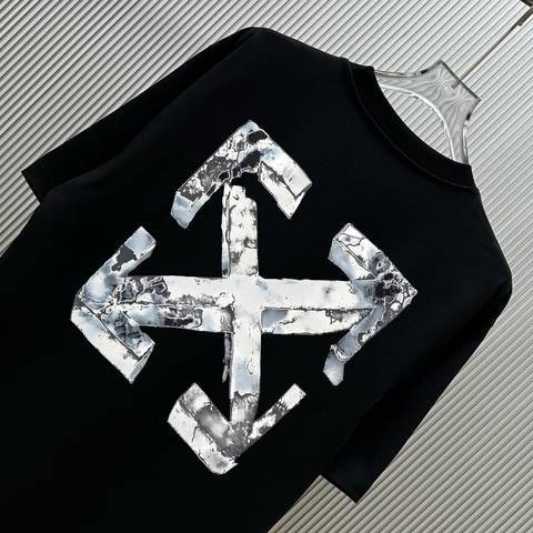 Off-White 739