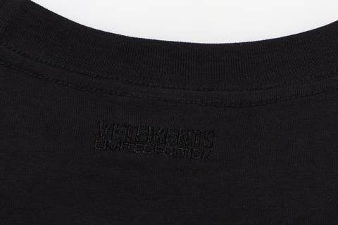 Vetements 33