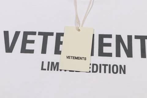 Vetements 39