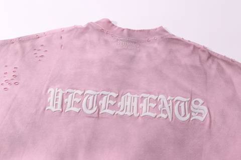 Vetements 232