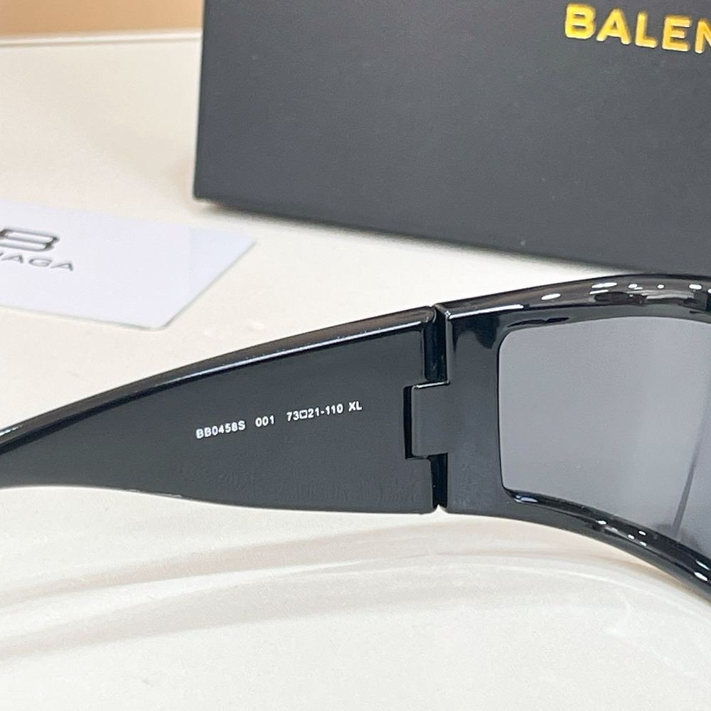Gafas Balenciaga 107
